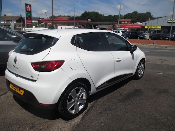 Used Renault Clio 2015 for sale - 75401278: Photo 9