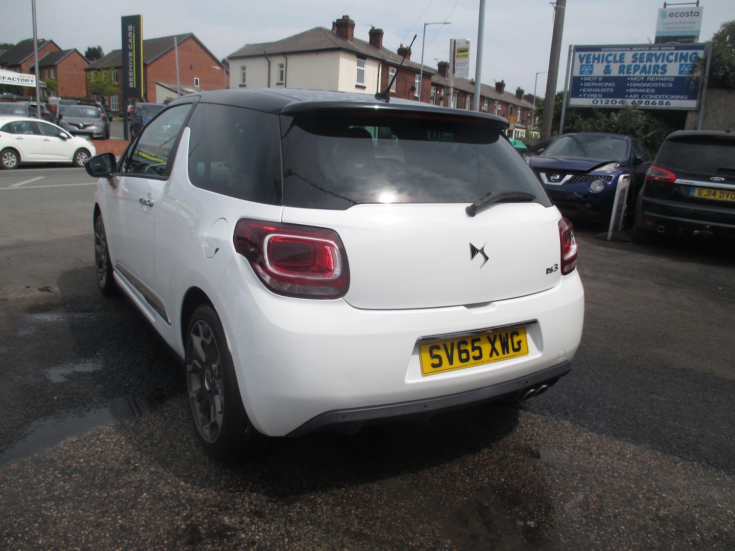 Vehicle 10