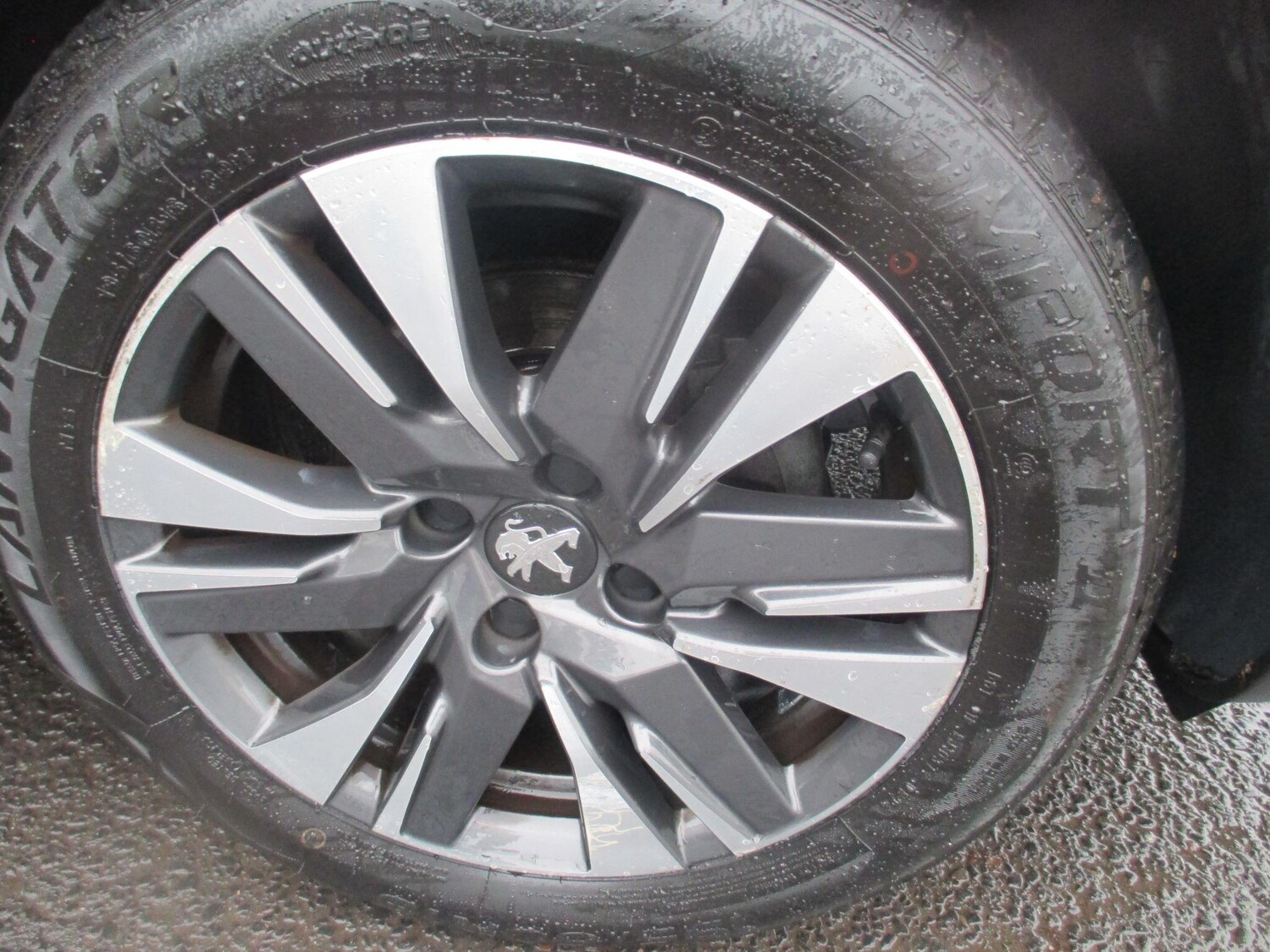 Used Peugeot 2008 2018 for sale - 76388316: Photo 36