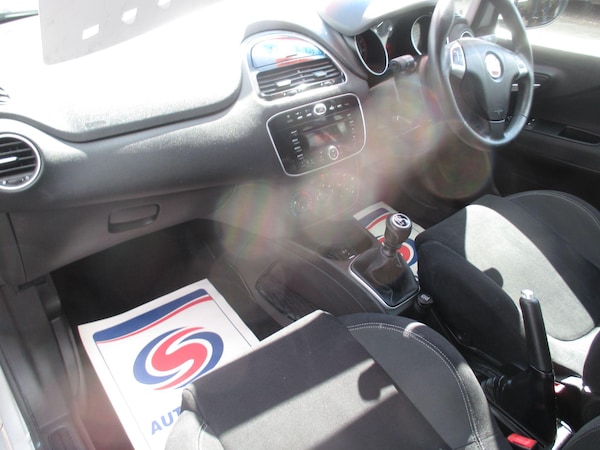 Used Fiat Punto 2014 for sale - 75400617: Photo 29