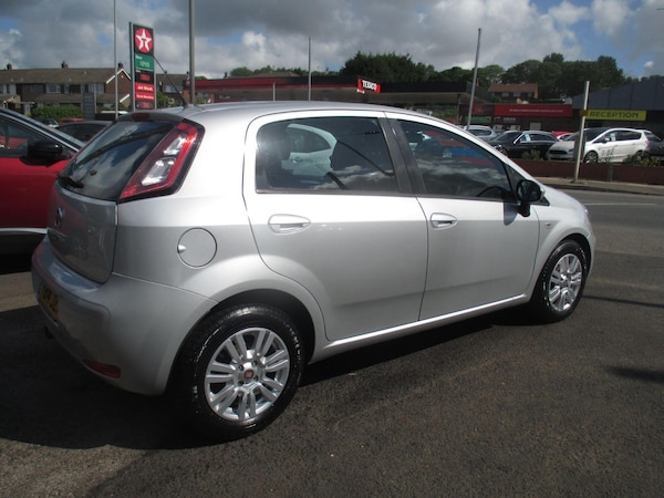 Used Fiat Punto 2014 for sale - 75400617: Photo 5