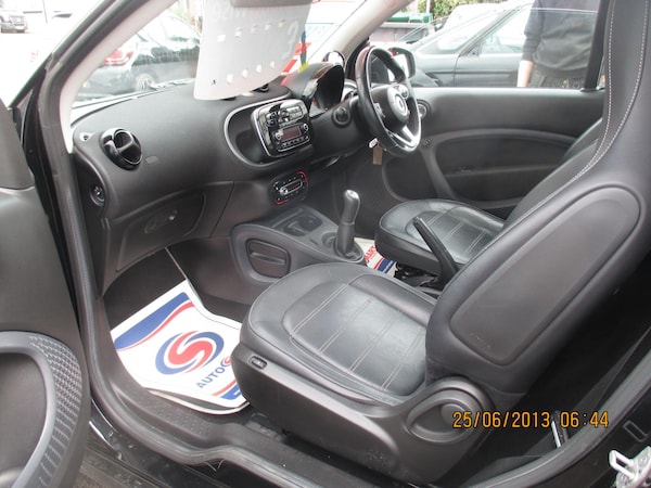 Used smart fortwo 2017 for sale - 75626723: Photo 16