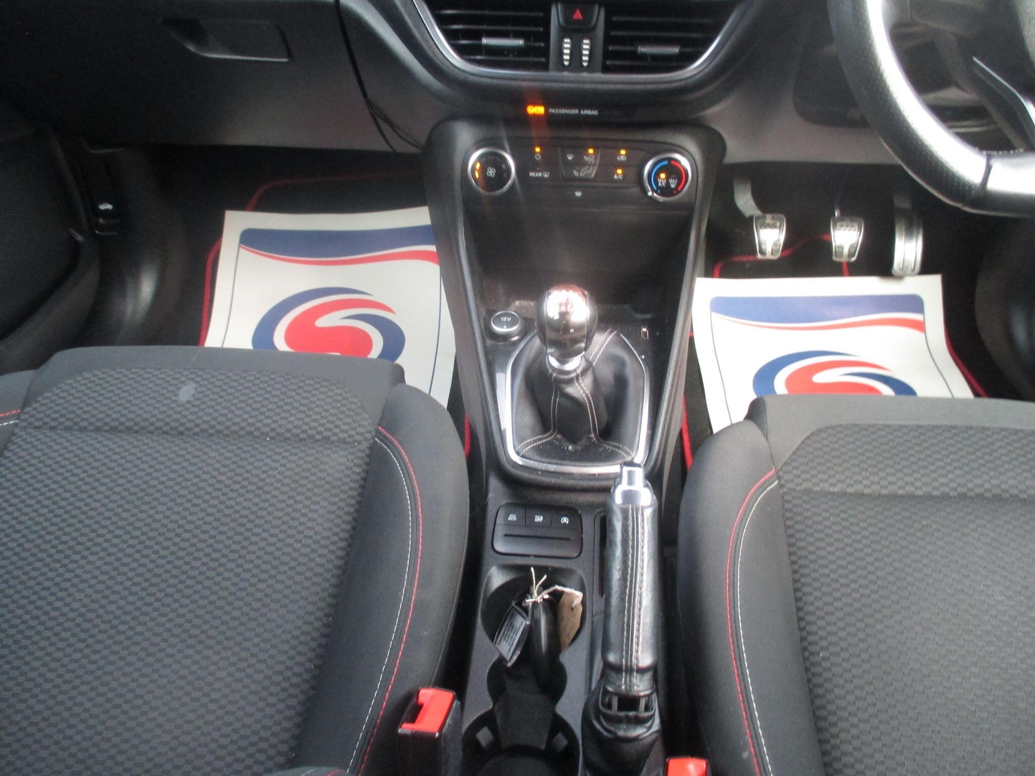 Used Ford Fiesta 2018 for sale - 76151358: Photo 25