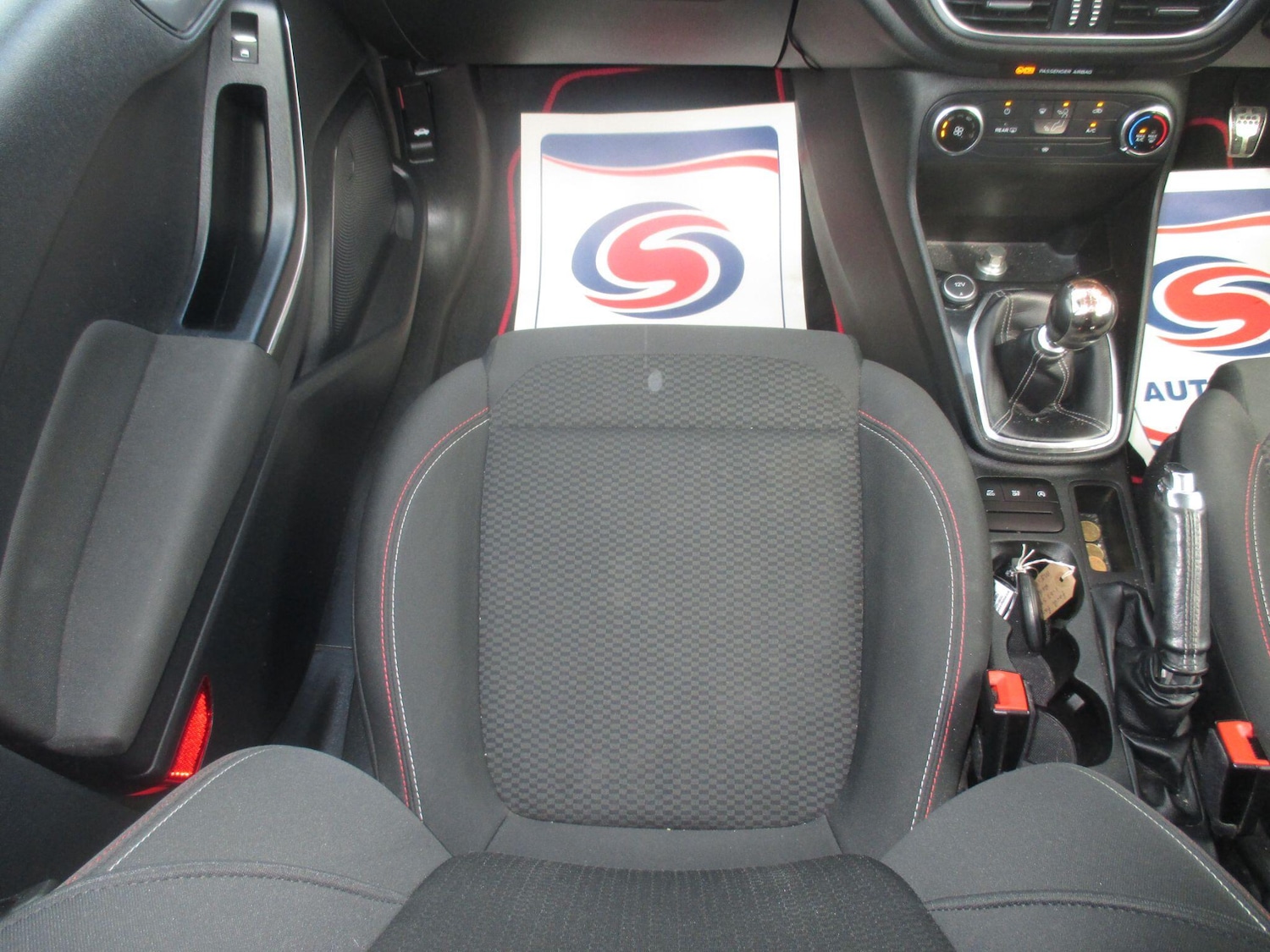 Used Ford Fiesta 2018 for sale - 76151358: Photo 27