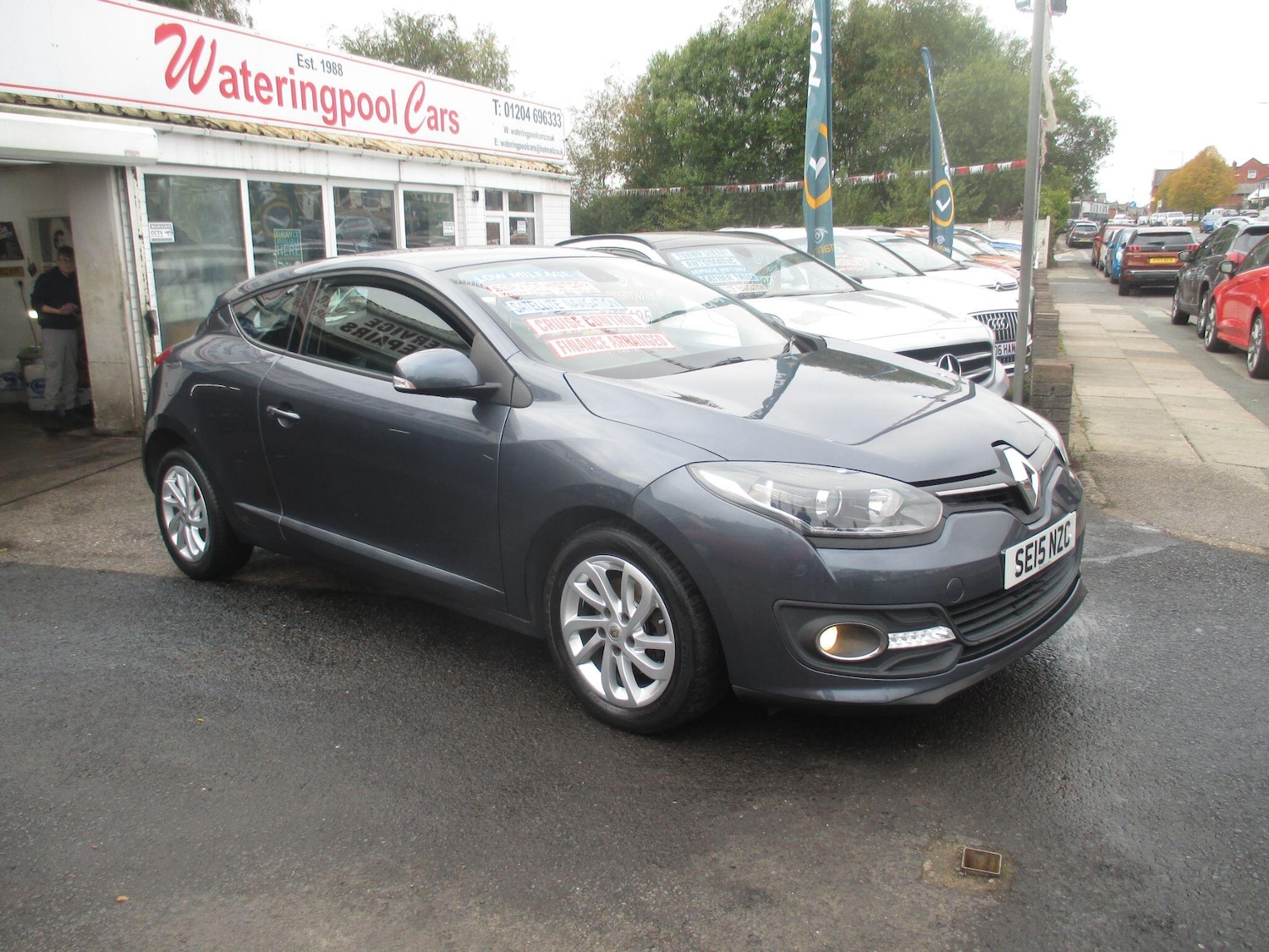 Used Renault Megane 2015 for sale - 78072923: Photo 2