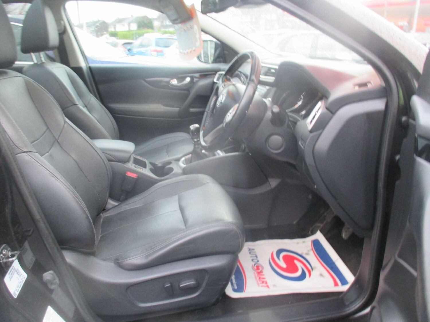 Used Nissan Qashqai for sale - 77550537: Photo 12