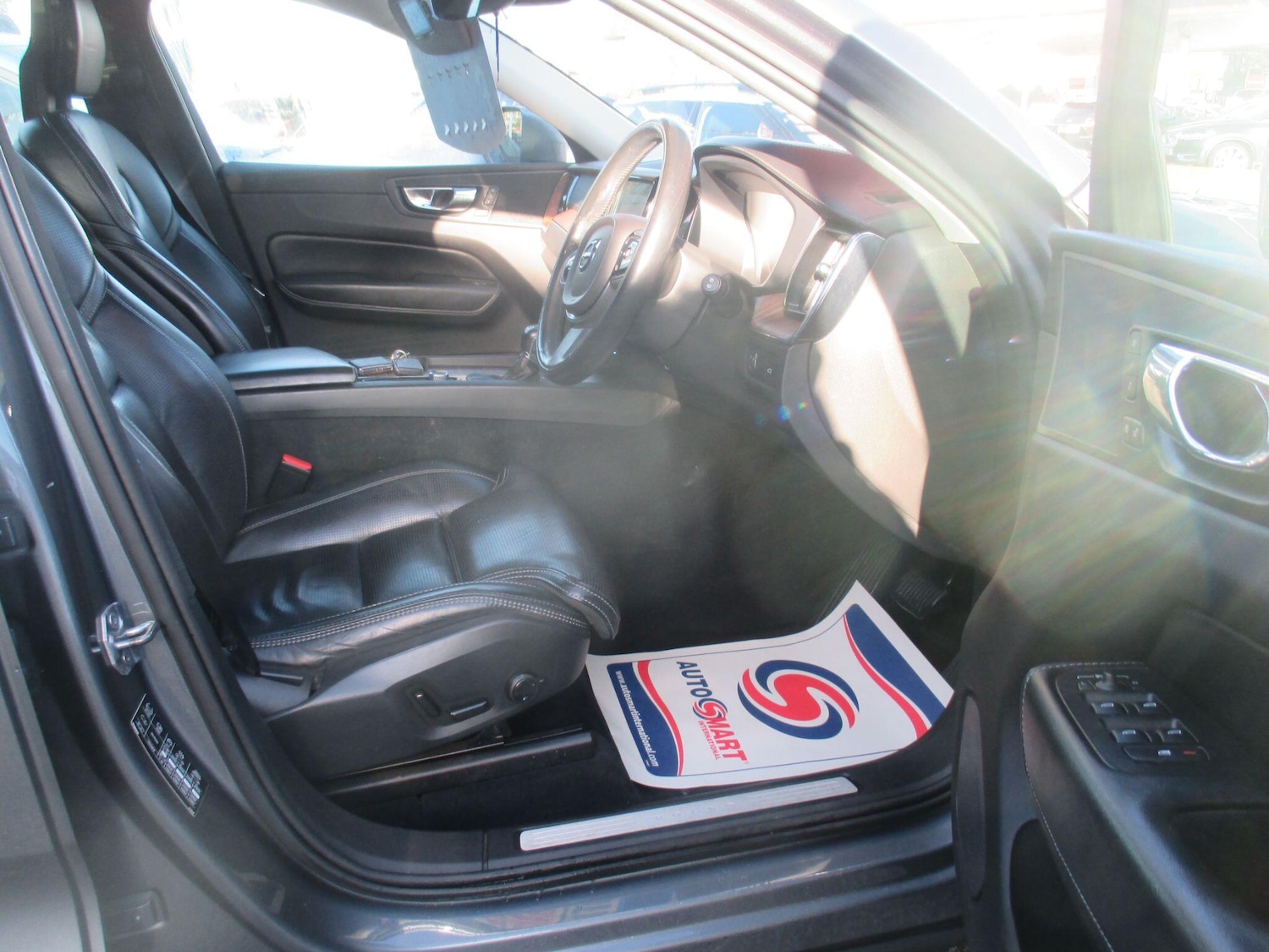 Used Volvo XC60 2018 for sale - 76498591: Photo 14