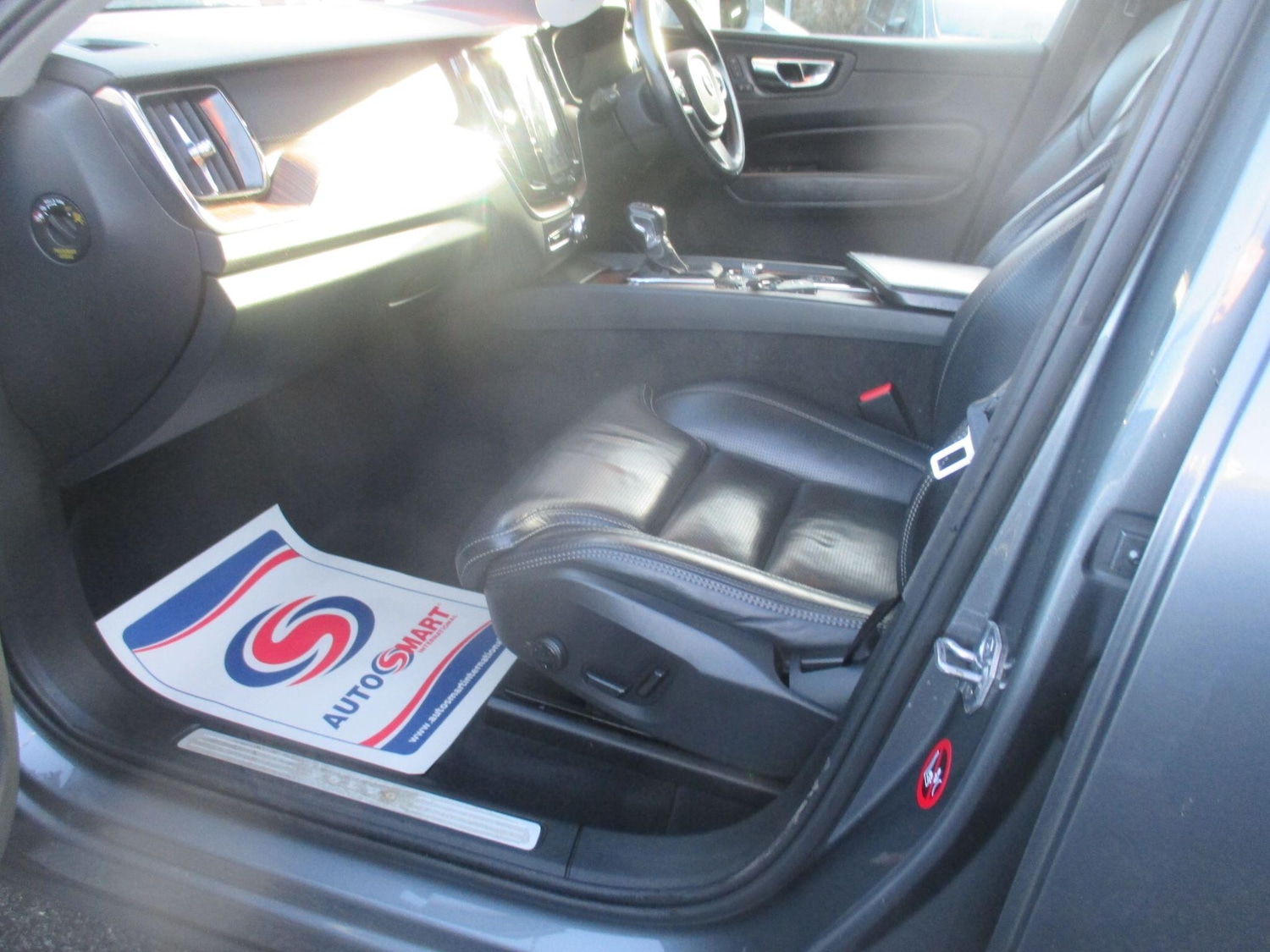 Used Volvo XC60 2018 for sale - 76498591: Photo 16