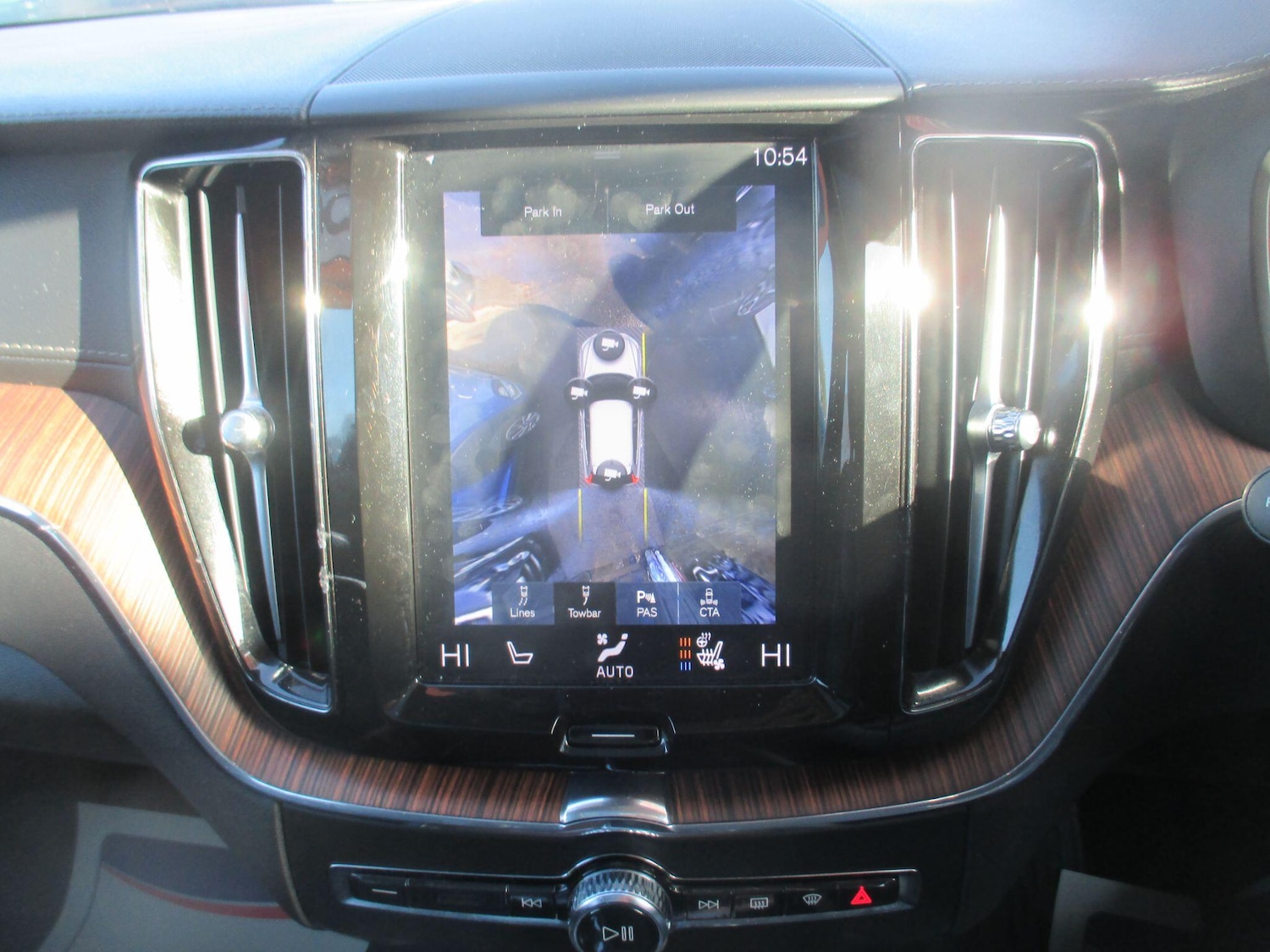 Used Volvo XC60 2018 for sale - 76498591: Photo 38