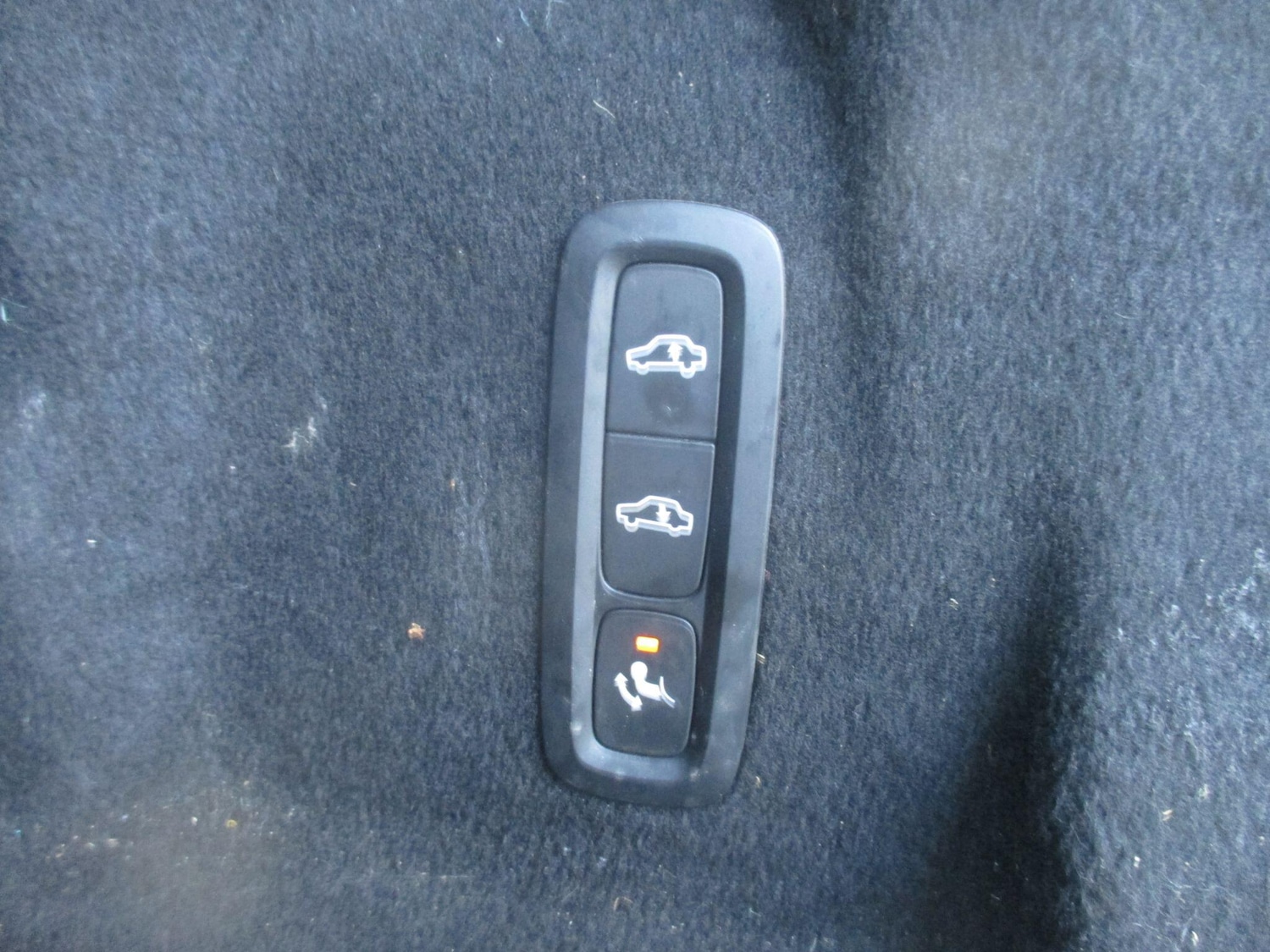 Used Volvo XC60 2018 for sale - 76498591: Photo 45