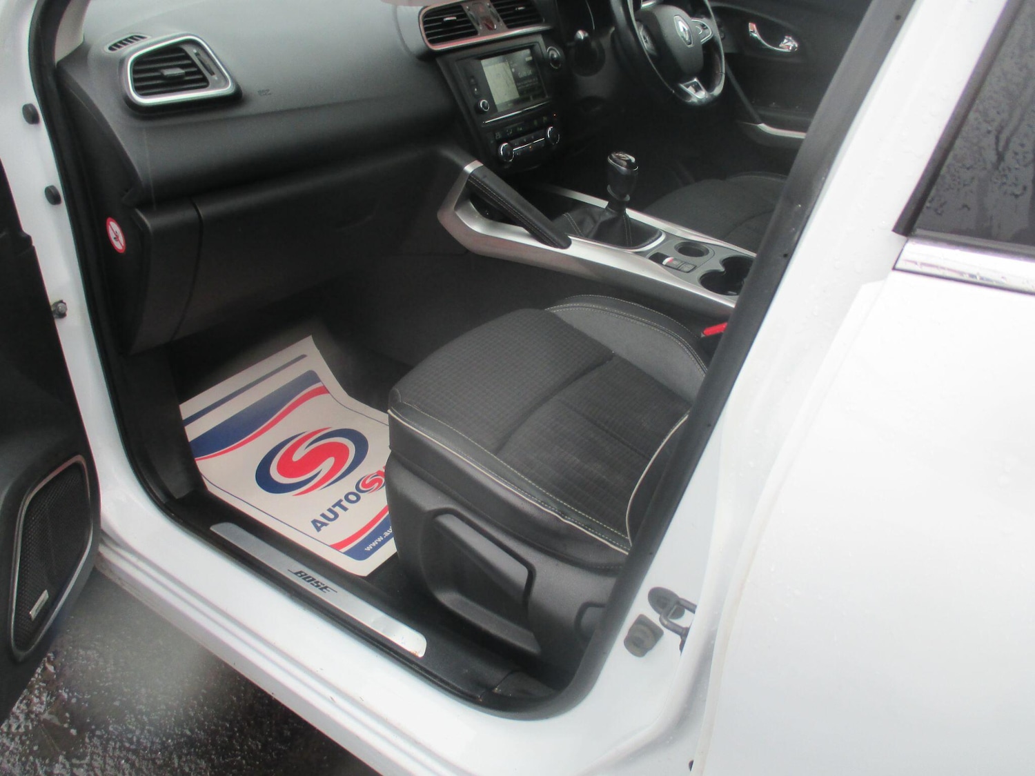 Used Renault Kadjar 2017 for sale - 77330682: Photo 19