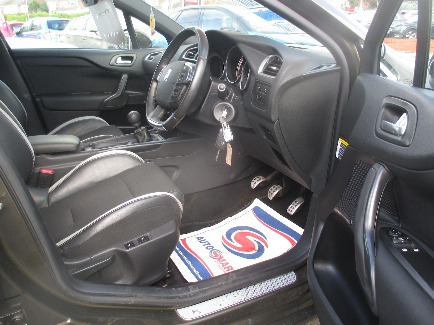 Used Citroen DS4 2012 for sale - 76214605: Photo 12