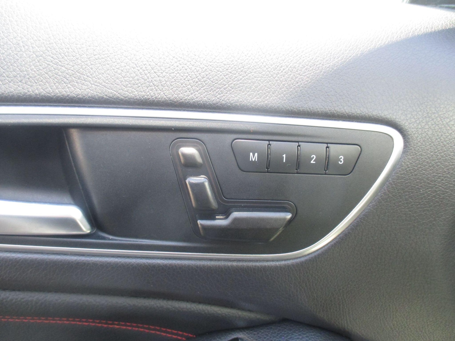 Used Mercedes-Benz GLA 2016 for sale - 76072154: Photo 40