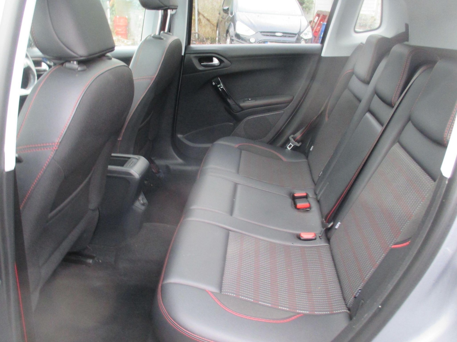 Used Peugeot 2008 2016 for sale - 77330422: Photo 28