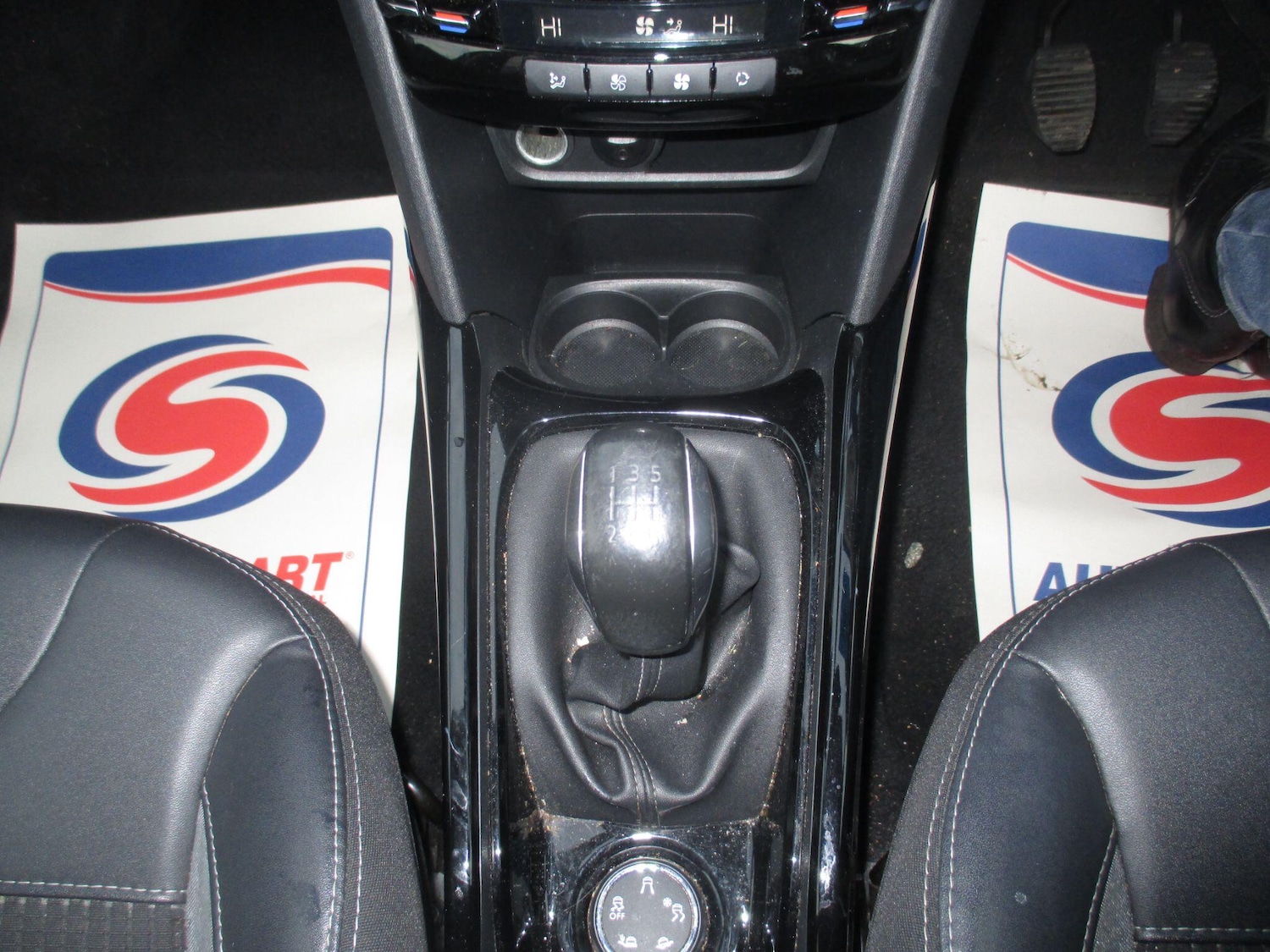 Used Peugeot 2008 2017 for sale - 76645350: Photo 18