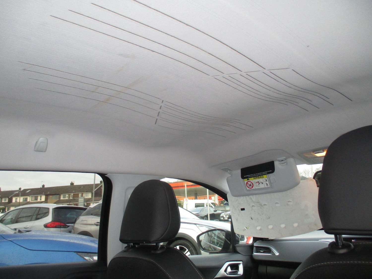 Used Peugeot 2008 2017 for sale - 76645350: Photo 28