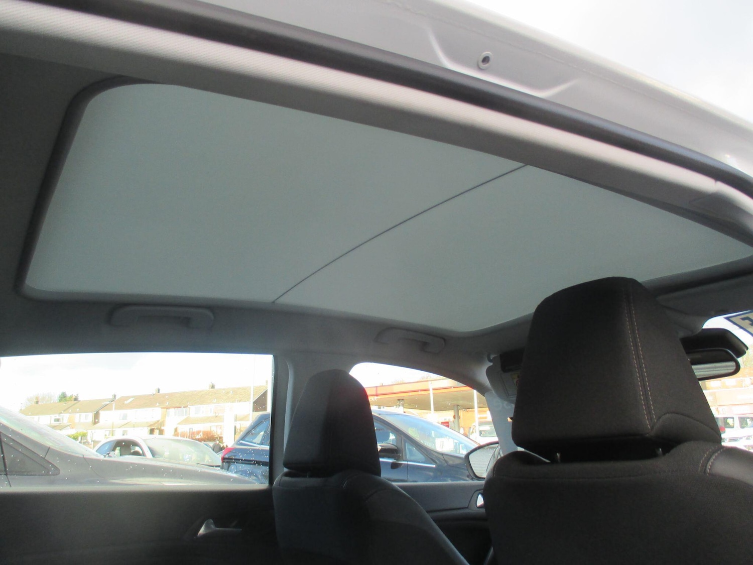 Used Peugeot 308 2018 for sale - 77084474: Photo 38