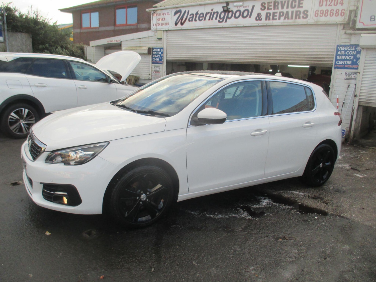 Used Peugeot 308 2018 for sale - 77084474: Photo 8
