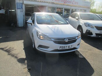 Used Vauxhall Astra 2017 for sale - 77993373: Photo