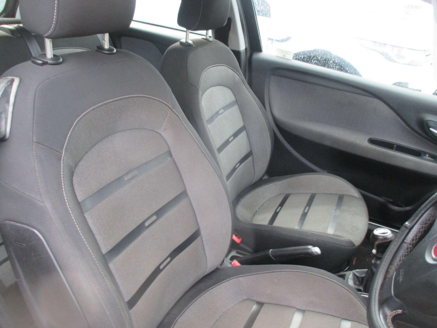 Used Fiat Punto Evo 2010 for sale - 77625493: Photo 12