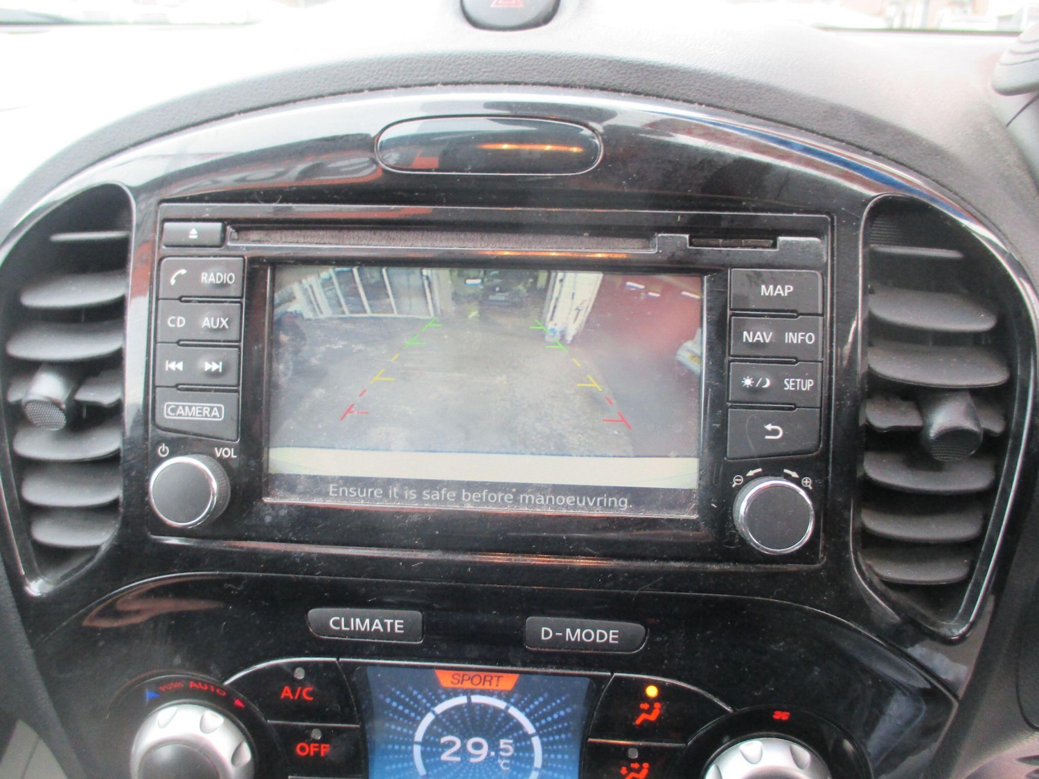 Used Nissan Juke 2016 for sale - 77215419: Photo 23