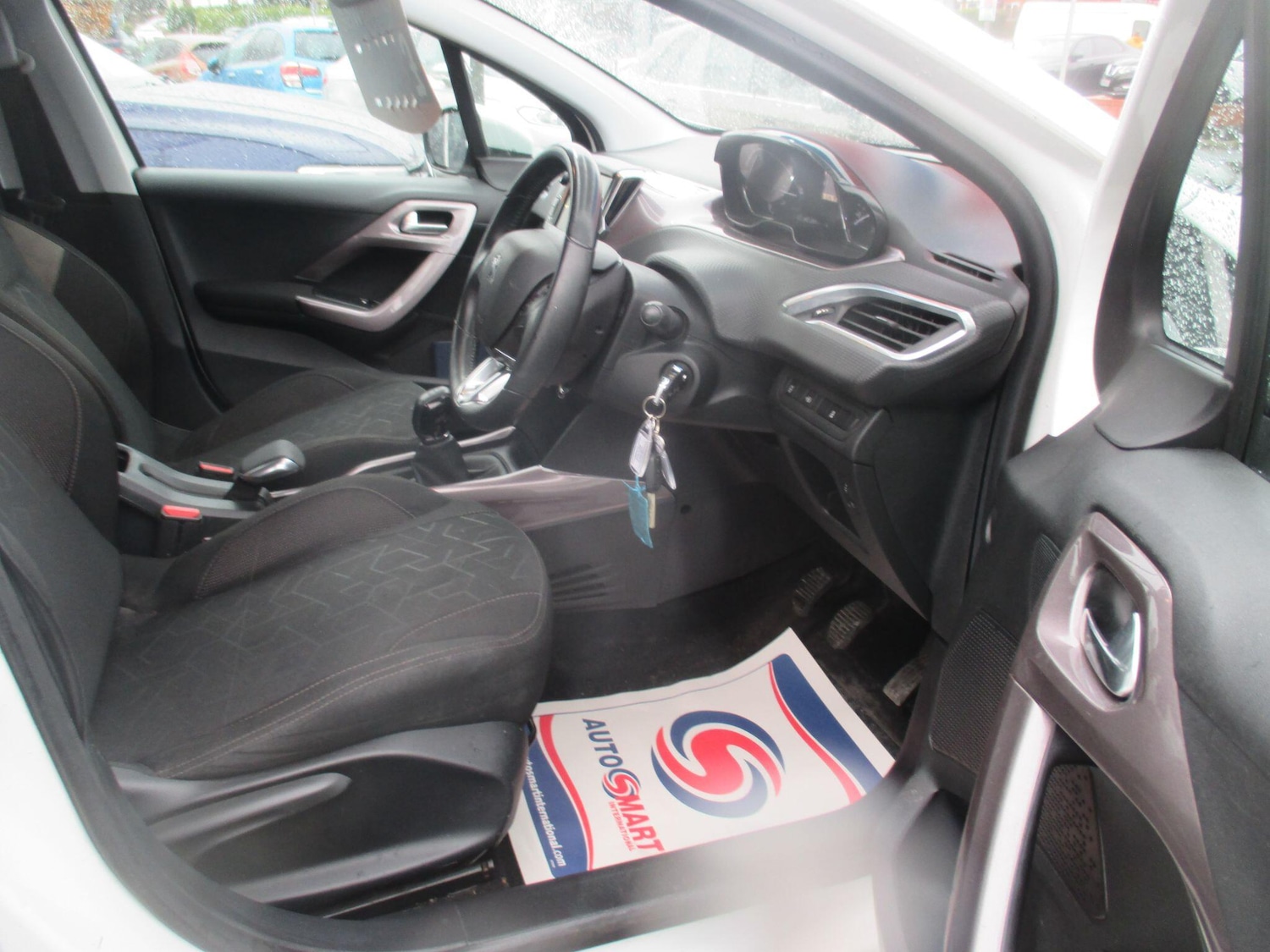 Used Peugeot 2008 2014 for sale - 77456317: Photo 12