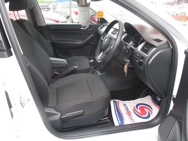Used Skoda Rapid Spaceback 2015 for sale - 75401736: Photo 13