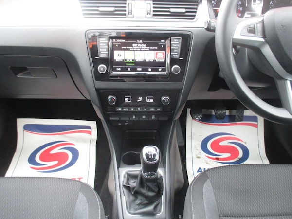 Used Skoda Rapid Spaceback 2015 for sale - 75401736: Photo 23
