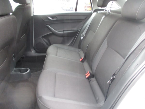 Used Skoda Rapid Spaceback 2015 for sale - 75401736: Photo 25