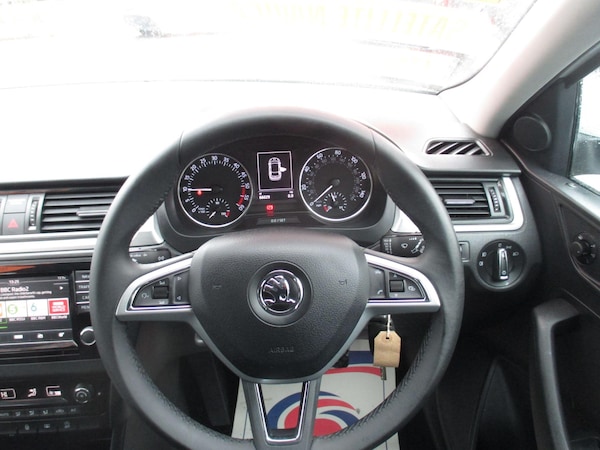 Used Skoda Rapid Spaceback 2015 for sale - 75401736: Photo 28