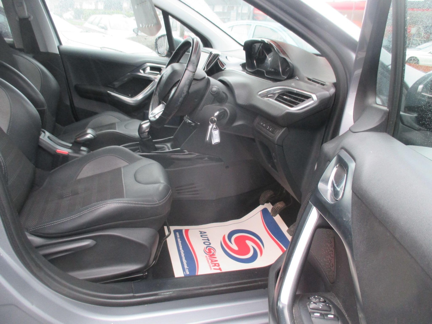 Used Peugeot 2008 2016 for sale - 77343964: Photo 15