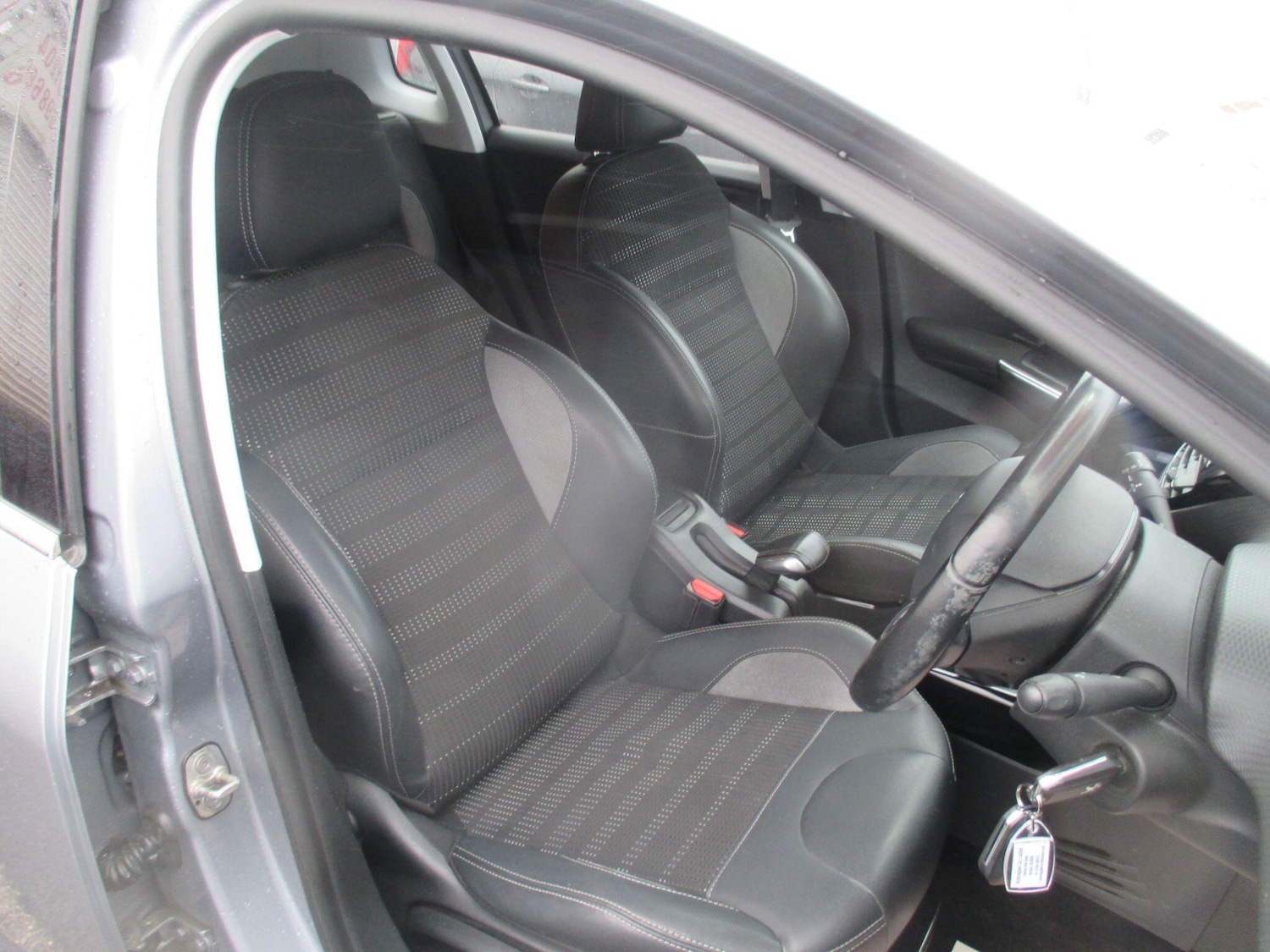 Used Peugeot 2008 2016 for sale - 77343964: Photo 16