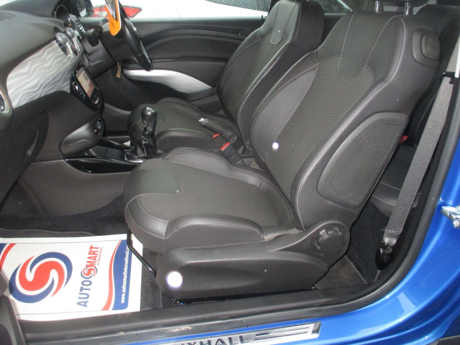 Used Vauxhall ADAM 2015 for sale - 76433115: Photo 18