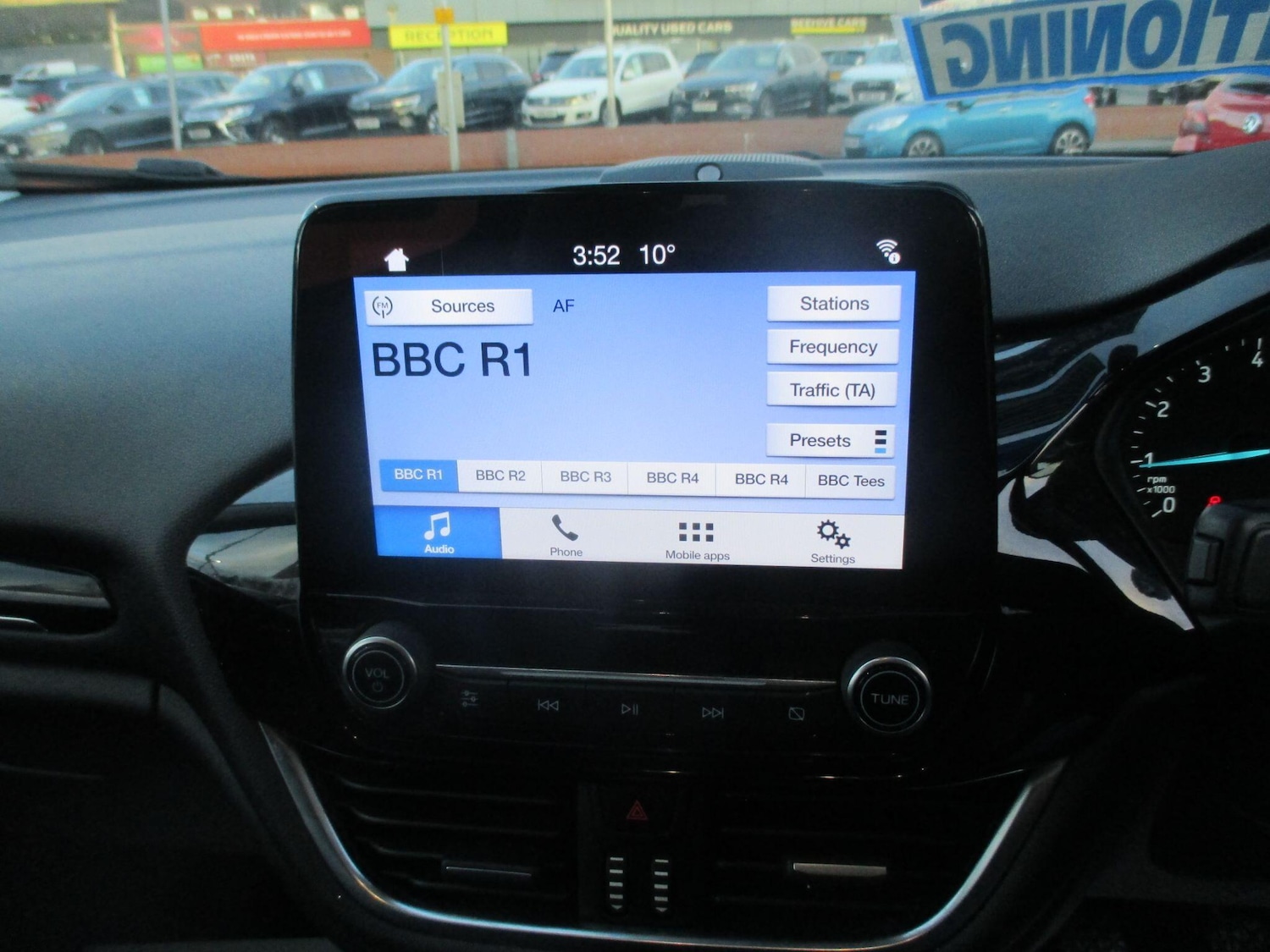 Used Ford Fiesta 2017 for sale - 77440210: Photo 24