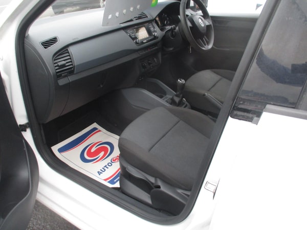 Used Skoda Fabia 2015 for sale - 76189142: Photo 14