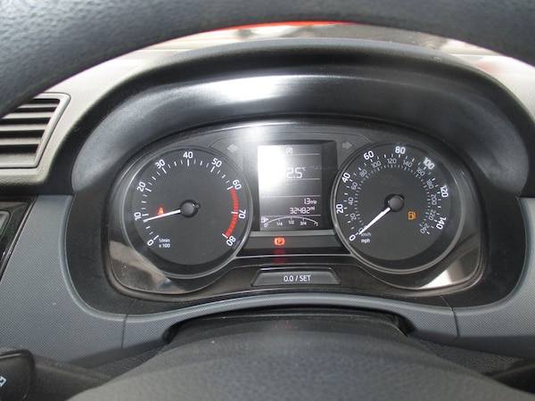 Used Skoda Fabia 2015 for sale - 76189142: Photo 15