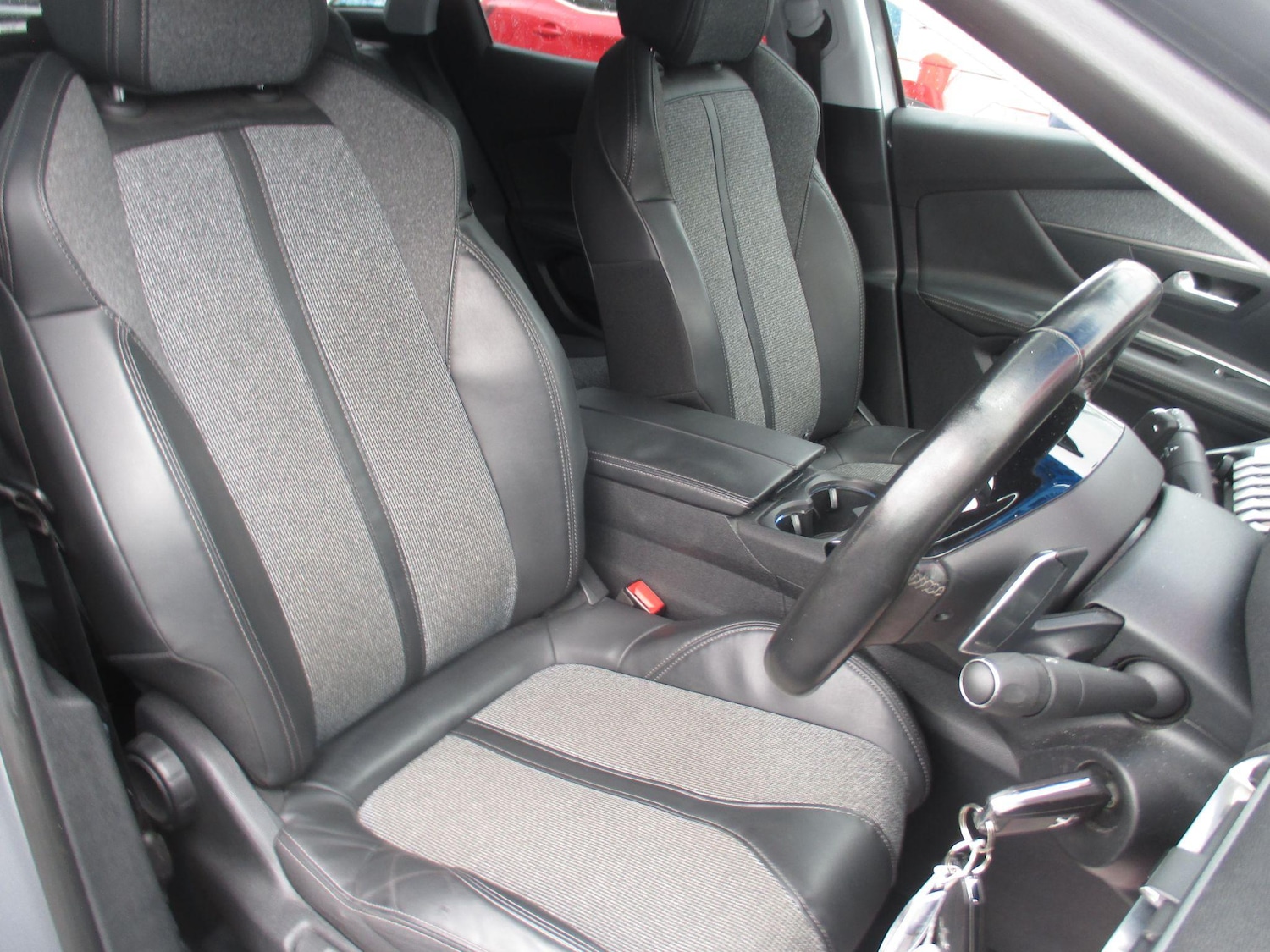 Used Peugeot 3008 2017 for sale - 76899456: Photo 18