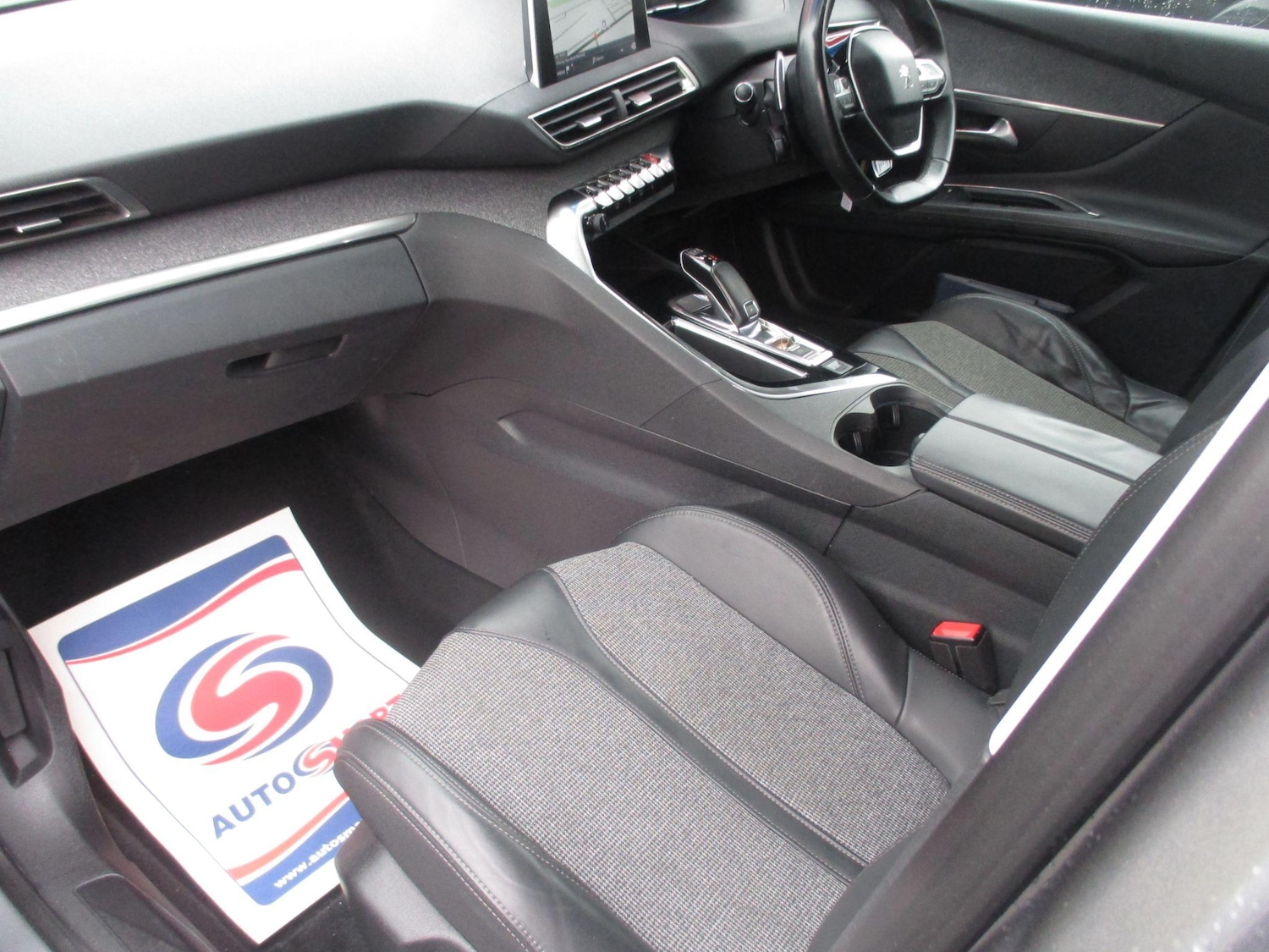 Used Peugeot 3008 2017 for sale - 76899456: Photo 20