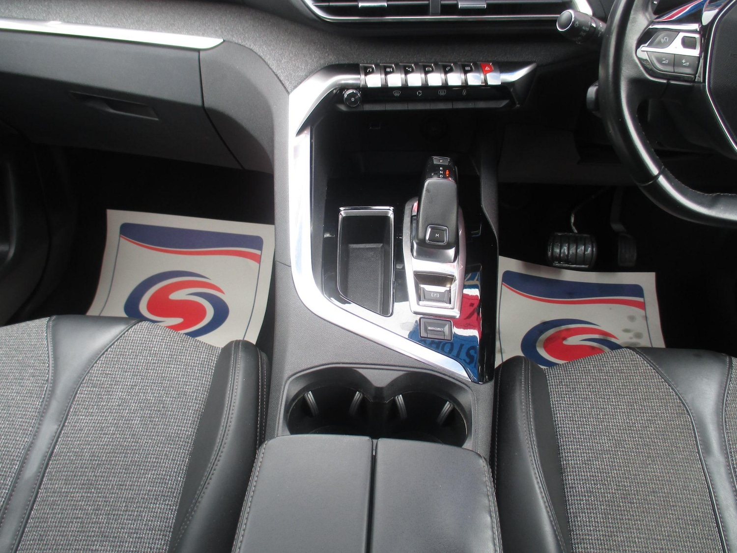 Used Peugeot 3008 2017 for sale - 76899456: Photo 26