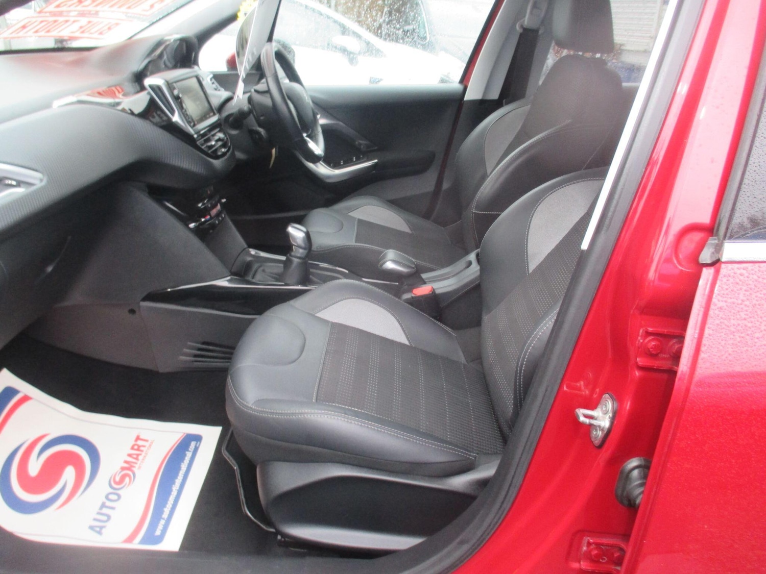 Used Peugeot 2008 2018 for sale - 76996512: Photo 18