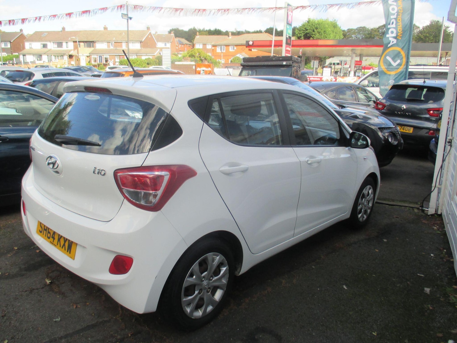 Used Hyundai i10 2015 for sale - 76179751: Photo 4