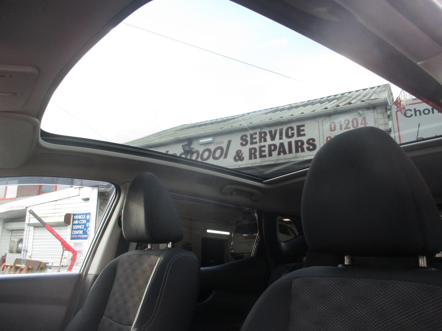 Used Nissan Qashqai 2014 for sale - 76370505: Photo 33