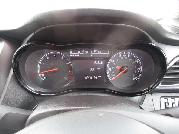 Used Vauxhall Viva 2016 for sale - 75402096: Photo 26