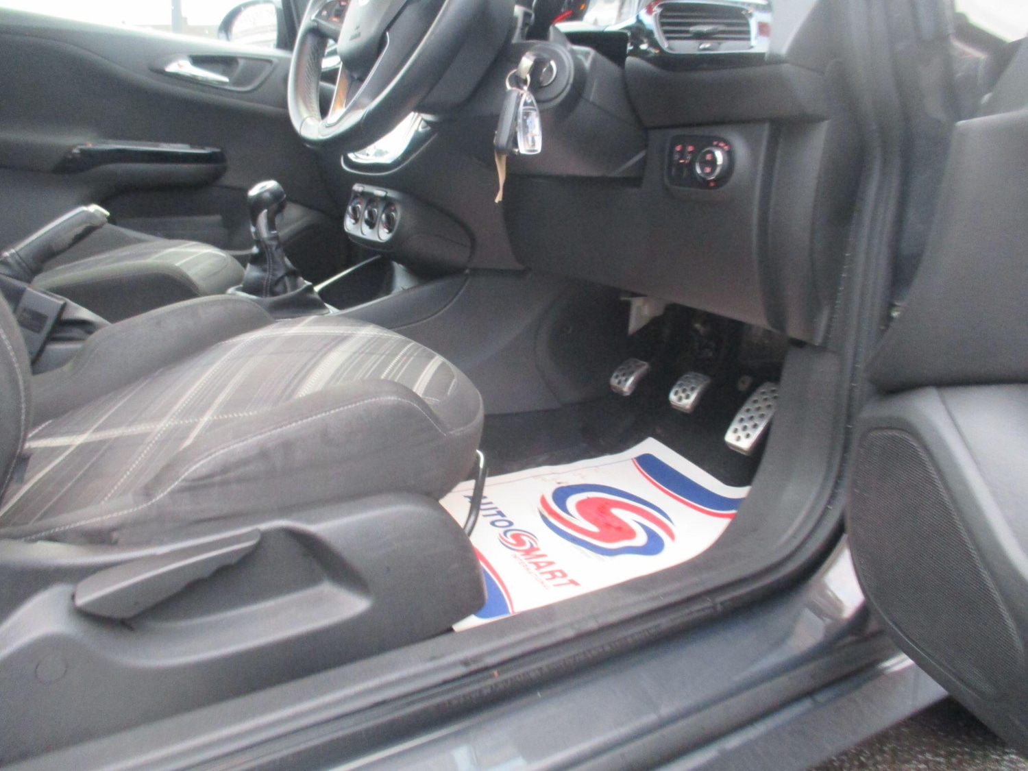 Used Vauxhall Corsa 2015 for sale - 77144699: Photo 19