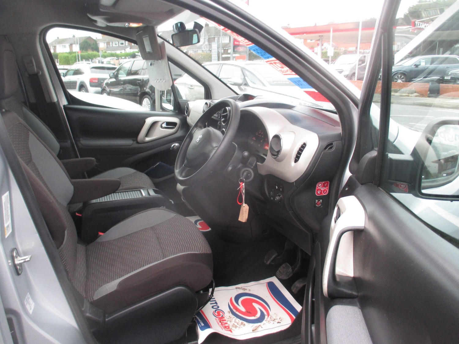 Used Peugeot Partner Tepee 2015 for sale - 76499141: Photo 14