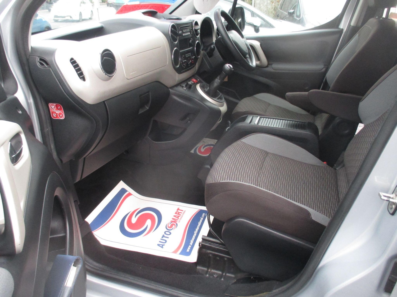 Used Peugeot Partner Tepee 2015 for sale - 76499141: Photo 17