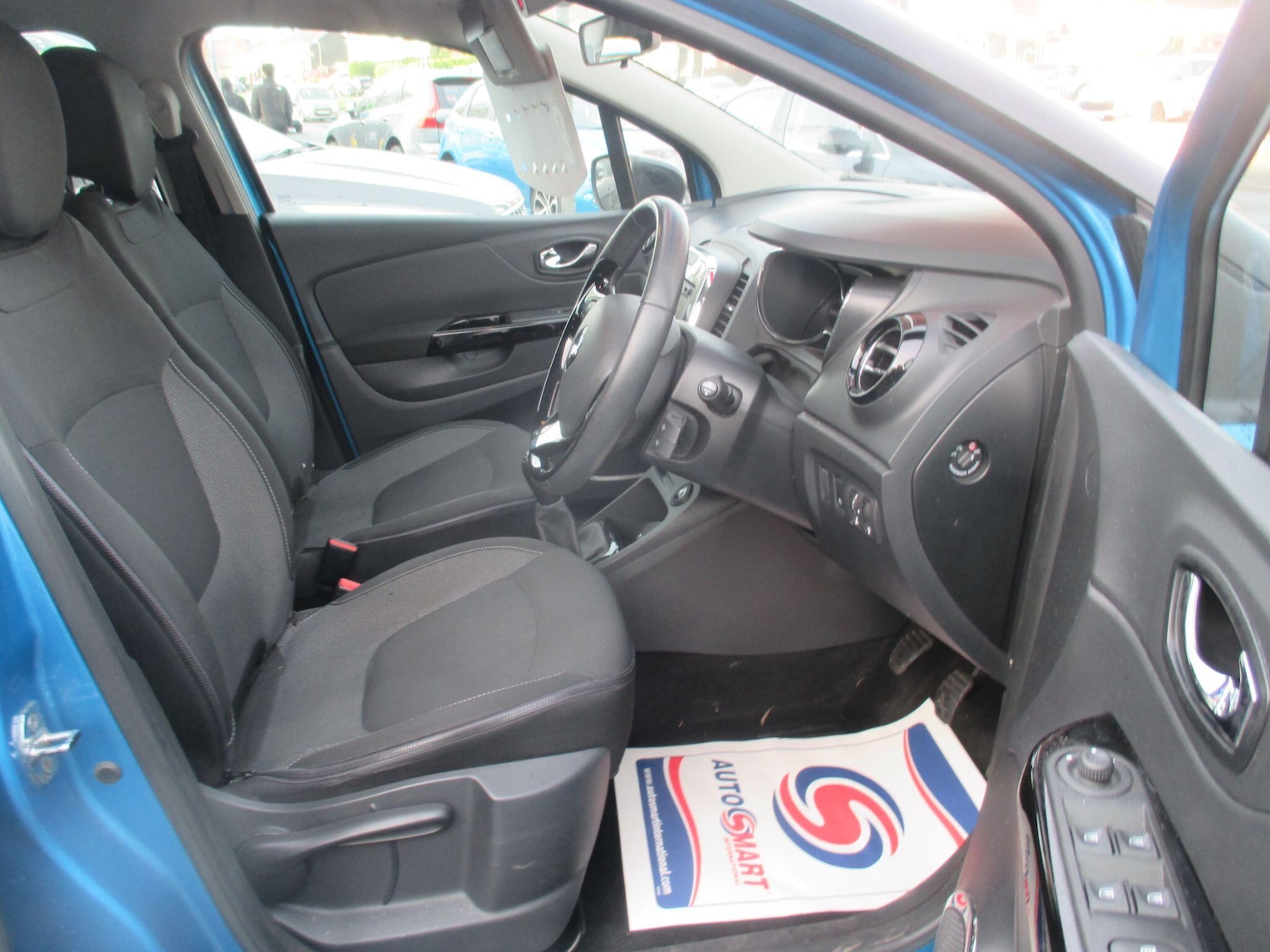 Used Renault Captur 2015 for sale - 77040300: Photo 14