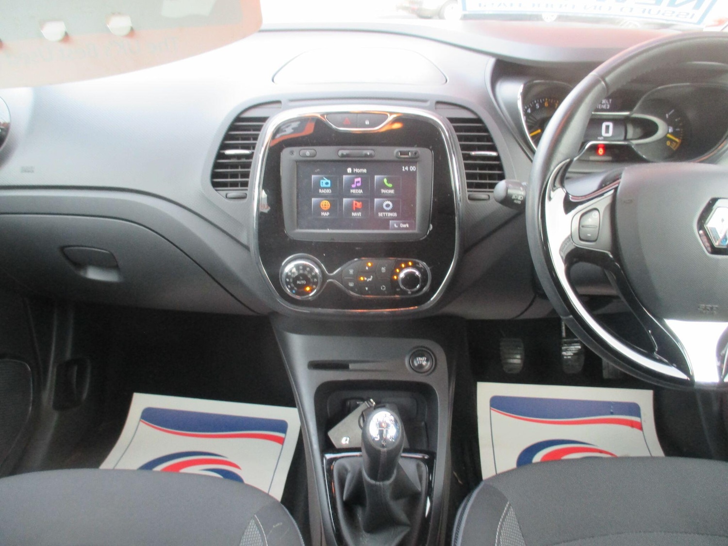 Used Renault Captur 2015 for sale - 77040300: Photo 21