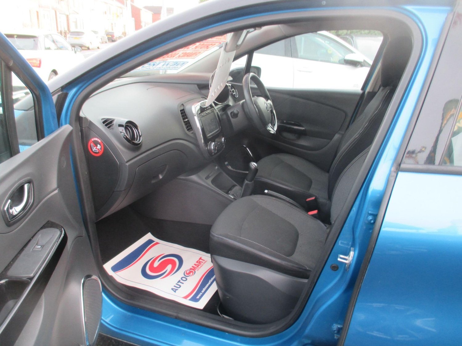 Used Renault Captur 2015 for sale - 77040300: Photo 23