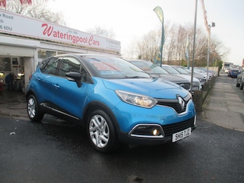 Used Renault Captur 2015 for sale - 77040300: Photo